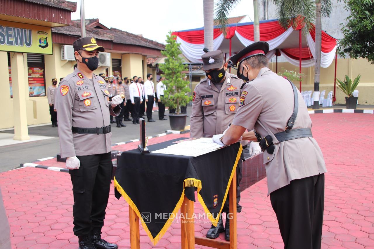 Dua Perwira Polres Pringsewu Berganti