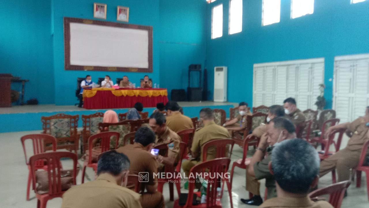 52 Pejabat Pemkab Pesbar Mendadak di Tes Urine