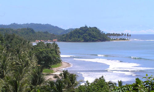 Dirjen IKP Kemenkominfo Terpesona dengan Keindahan Pantai Krui