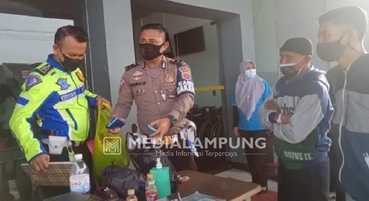 Dari Laporan Lakalantas, Polisi Amankan Dua Pemuda Karena Bawa Sabu