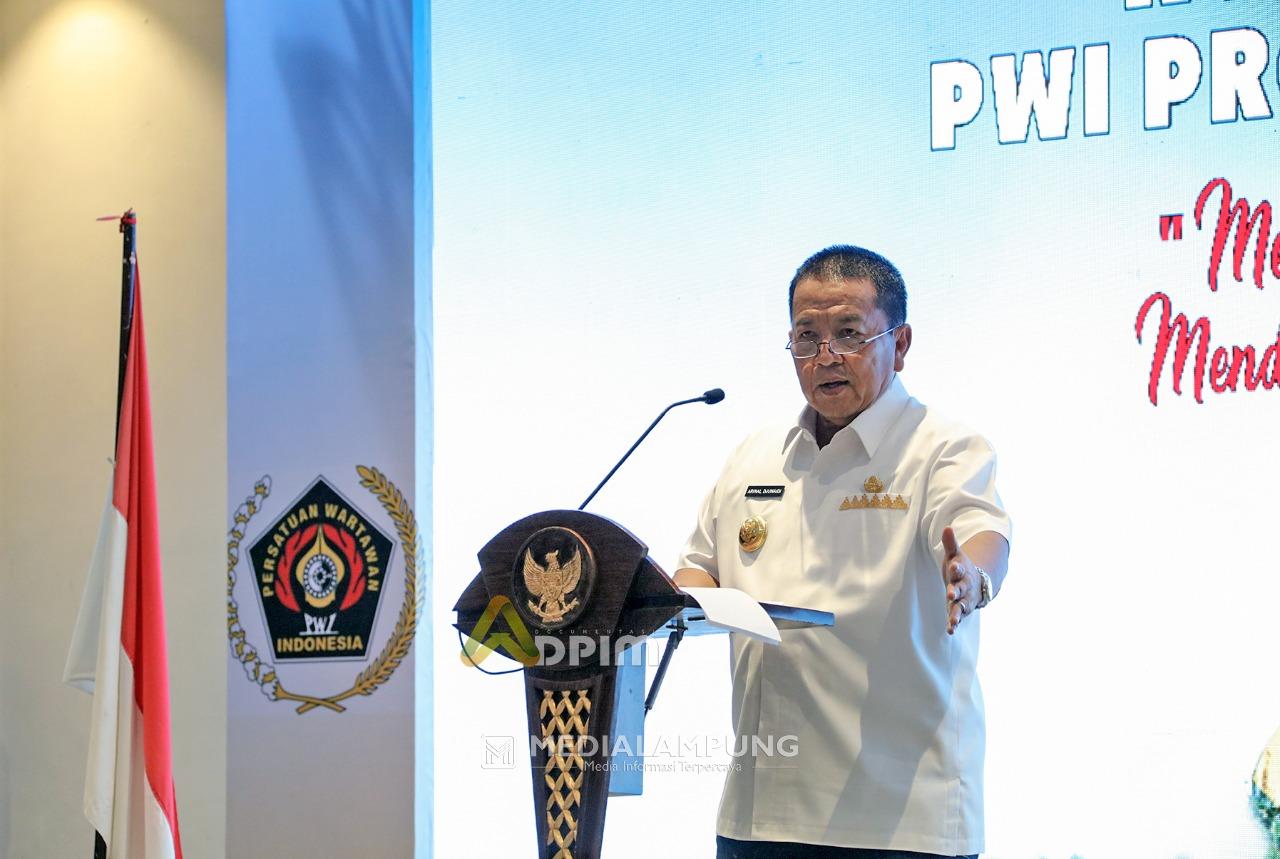 Buka Konferprov XI PWI Lampung, Arinal Minta Saran dan Masukan dari Wartawan untuk Kemajuan Daerah