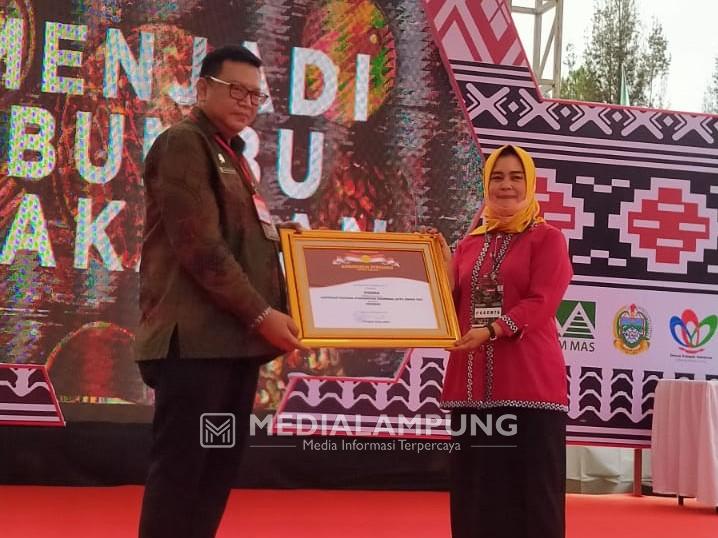 KWT Mandiri Kopi Tugu Liwa Terima APPI Awards ke 2