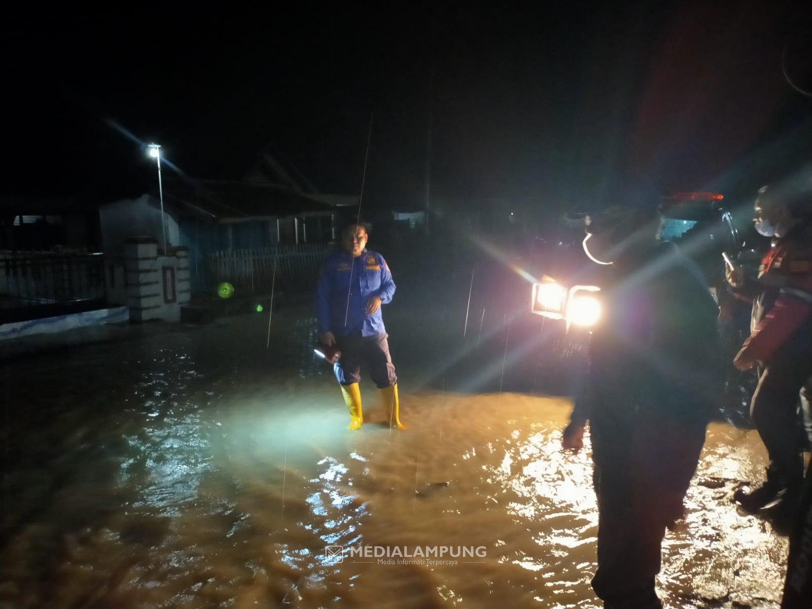 Diguyur Hujan Lebat, Puluhan Rumah di Pardasuka Terendam Banjir