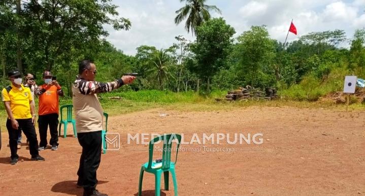 Anggota FKPPI se-Lampung Ikuti Pelatihan Menembak di Pringsewu