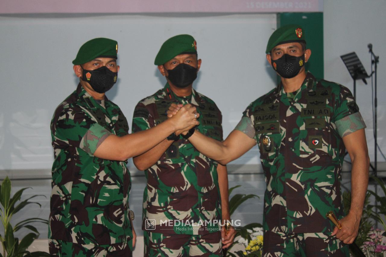 Sertijab, Dandim KBL Kolonel Inf Romas Digantikan Kolonel Inf Faisol Izuddin Karimi