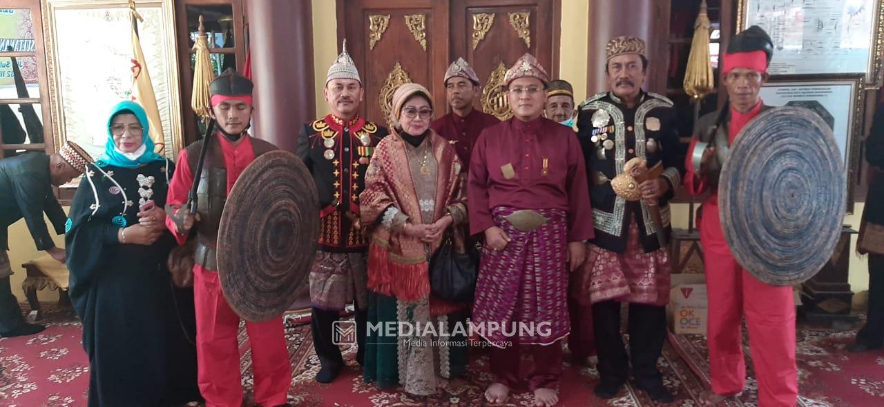 Paksi Pak Sekala Bekhak Kepaksian Belunguh Silaturahmi Adat ke Kesultanan Palembang Darussalam 