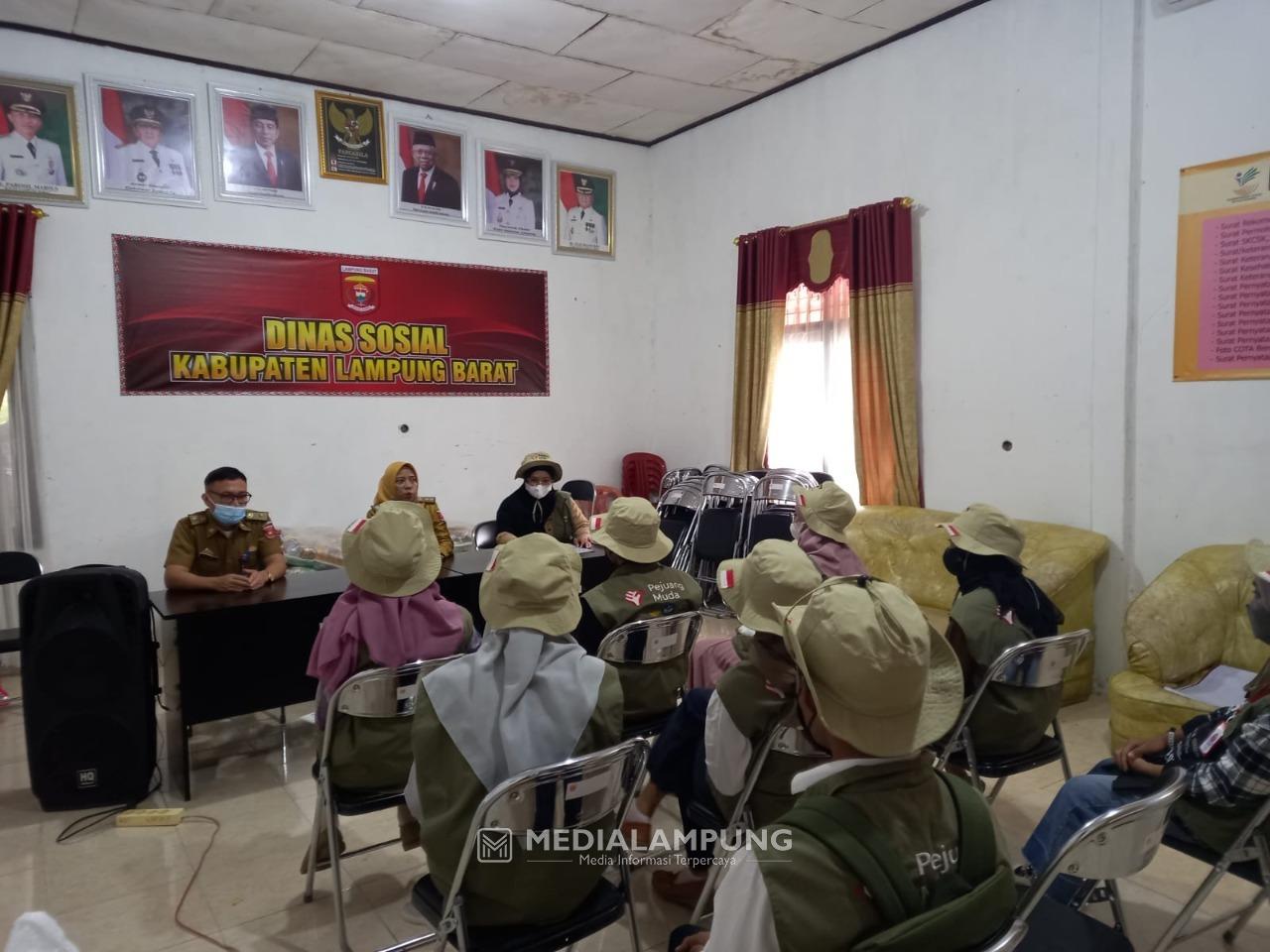 Program Pejuang Muda Berakhir, Sembilan Mahasiswa Kembali ke Universitas