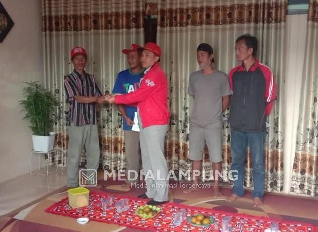 Temui Para Korban Kebakaran, Parosil Beri Bantuan Tunai 