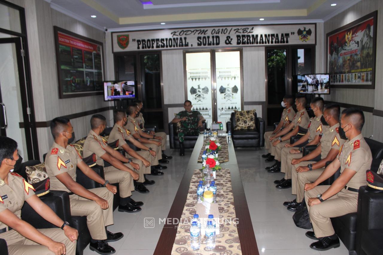 Dandim Faisol Izuddin Karimi Terima Kunjungan 11 Taruna Akademi Militer