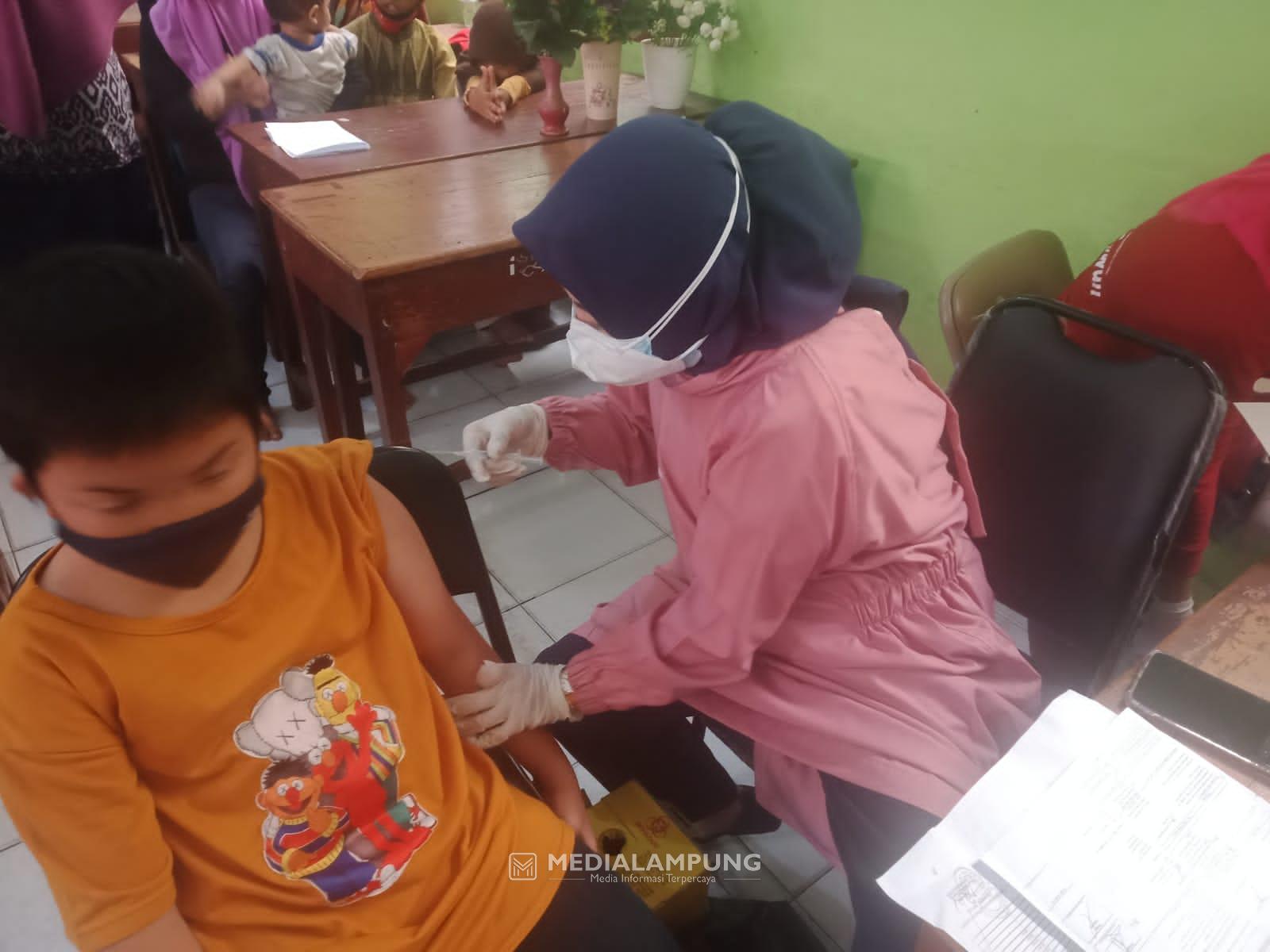 Puskesmas Kampung Sawah Percepat Vaksinasi untuk Anak Usia Dini