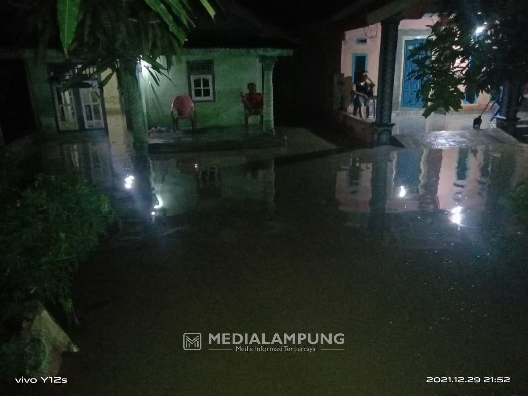 Alhamdulillah, Banjir di Pekon Sukarame Sudah Mulai Surut
