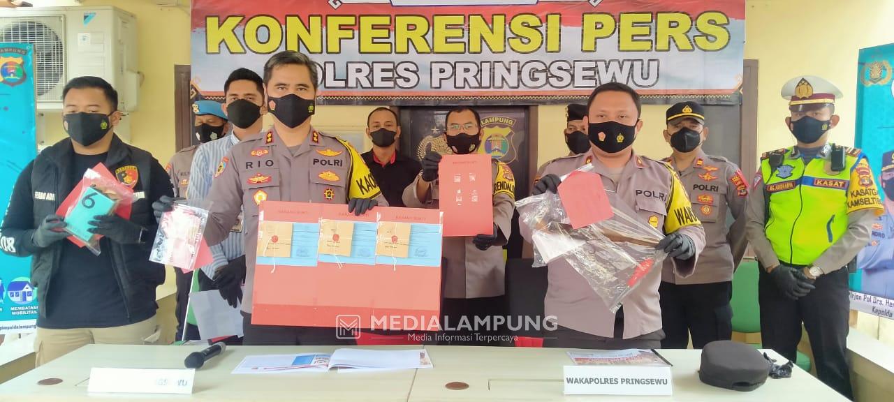 Paparkan Kinerja Tahun 2021, Polres Pringsewu Catat 91 Kasus Lakalantas