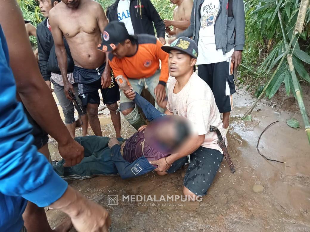 Tak Pulang Semalam Saat Pergi Memancing, Abdulloh Ditemukan Meninggal Tenggelam