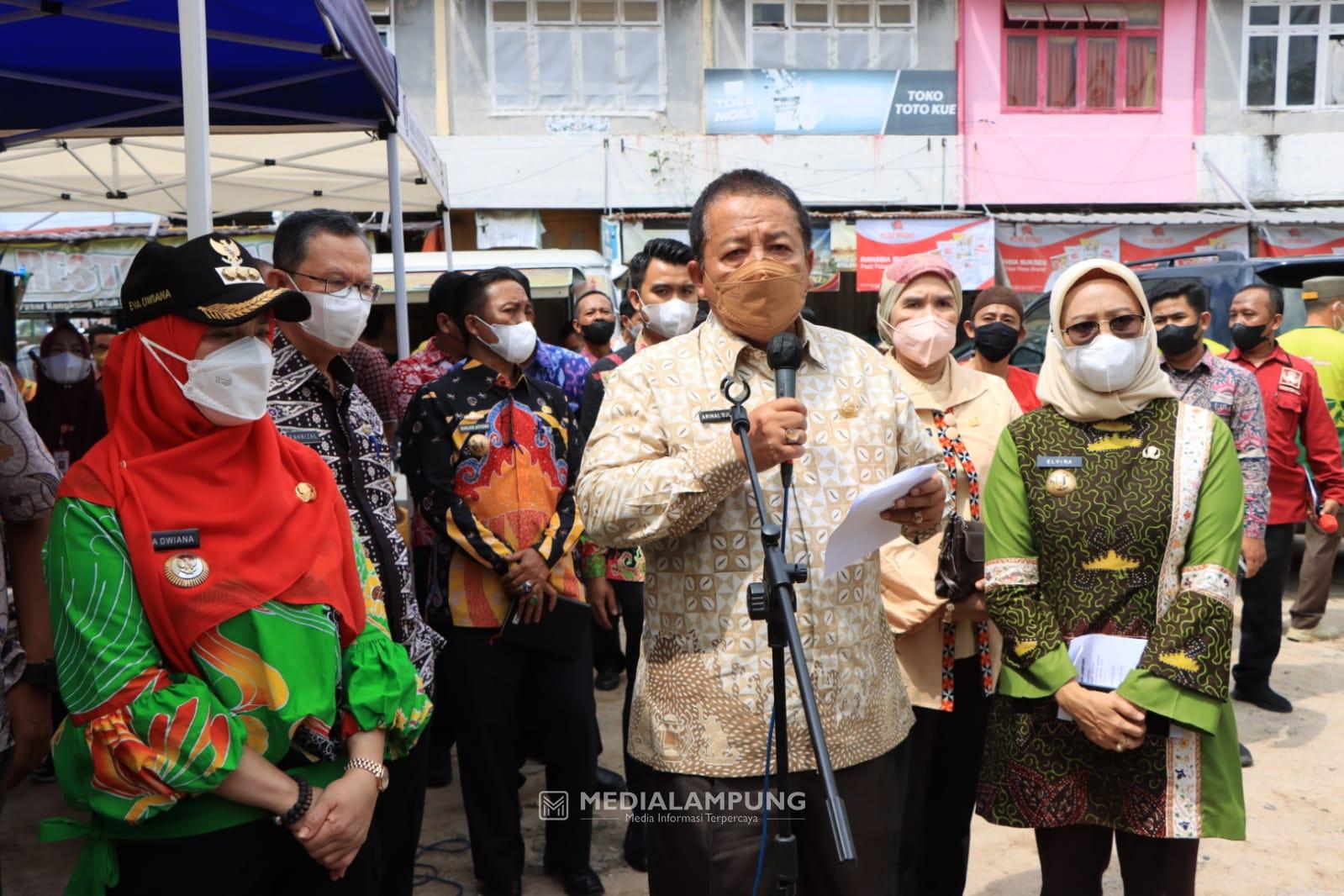 Gubernur Operasi Pasar Minyak Goreng Murah, Walikota Bandarlampung Ucapkan Terimakasih