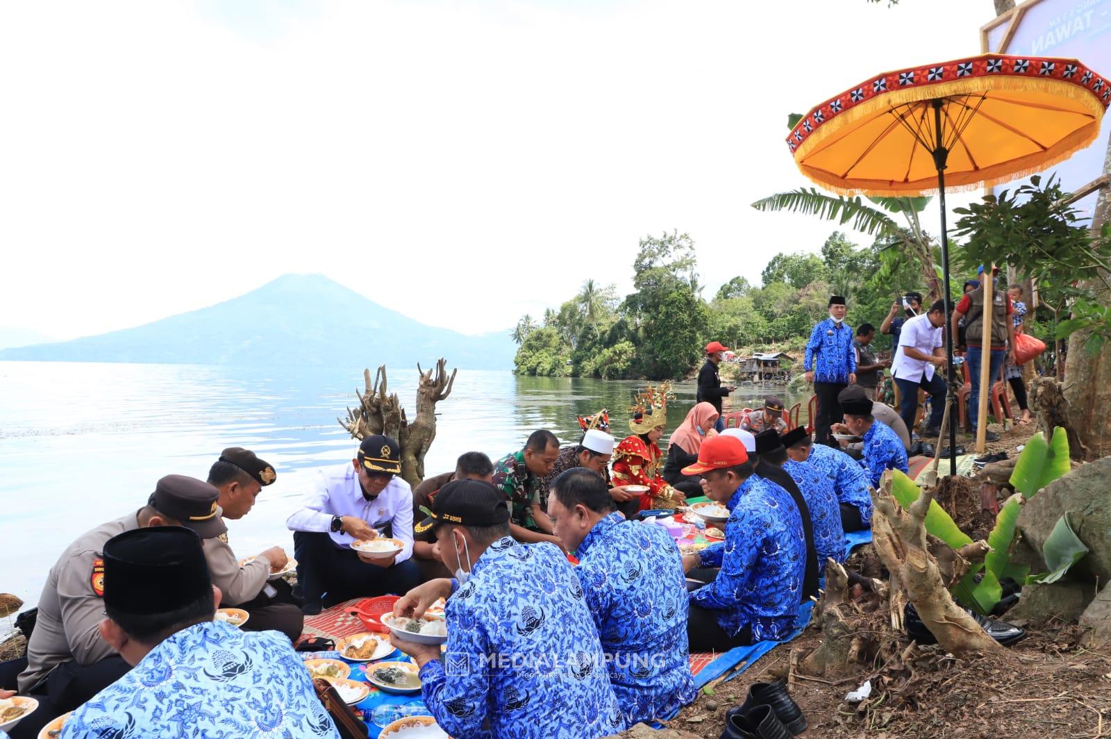 Jalan Sudah Mulus, Pekon Tawan Lahirkan Destinasi Wisata 'Pantai Asmara'