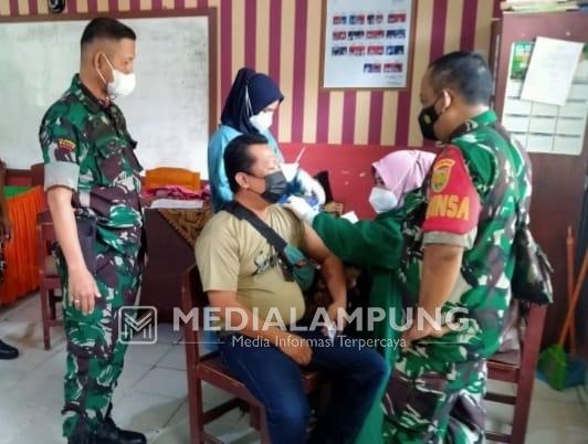 Koramil Kedaton Gencarkan Serbuan Vaksinasi Covid-19