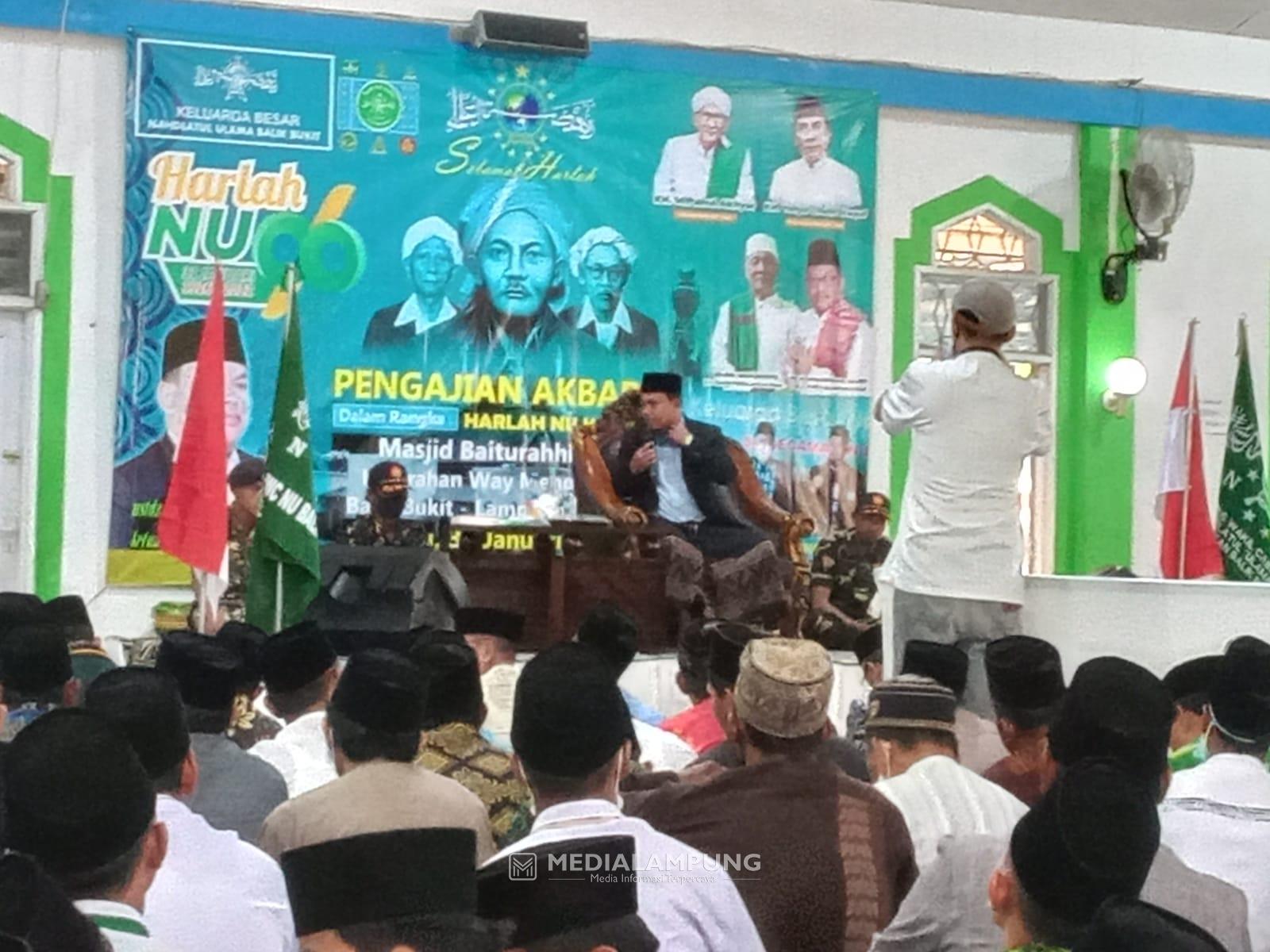 Harlah NU-96, MWCNU Balikbukit ‘Ngaji Bareng’ Bersama Ribuan Jama'ah