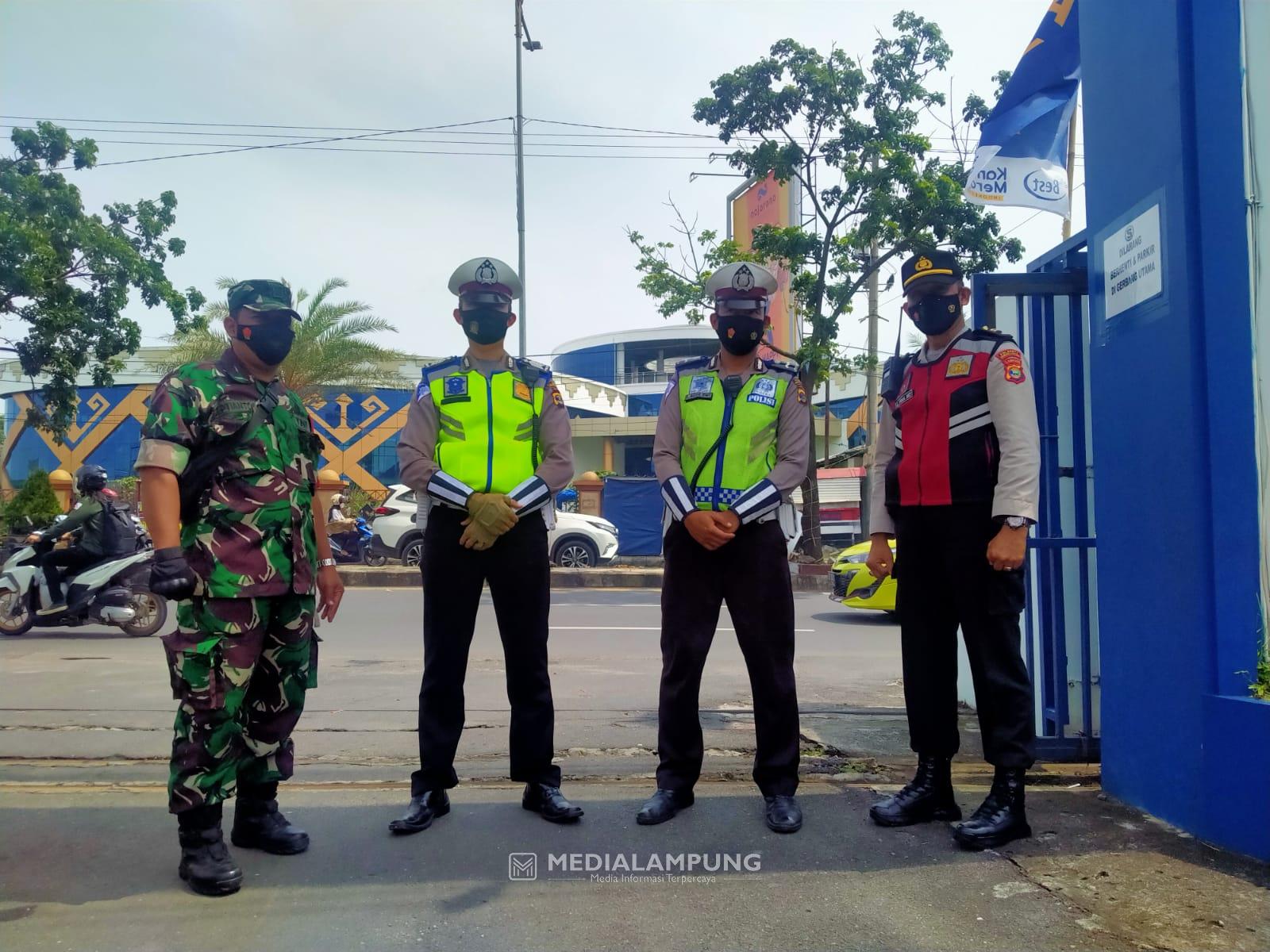 Babinsa Koramil Kedaton Monitoring Kunjungan Menteri BUMN