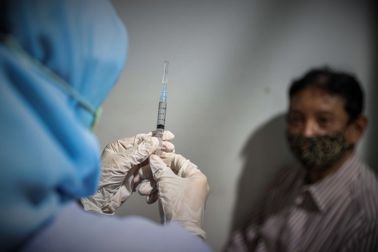 Selasa Depan, Pemkab Tanggamus Laksanakan Vaksinasi Booster