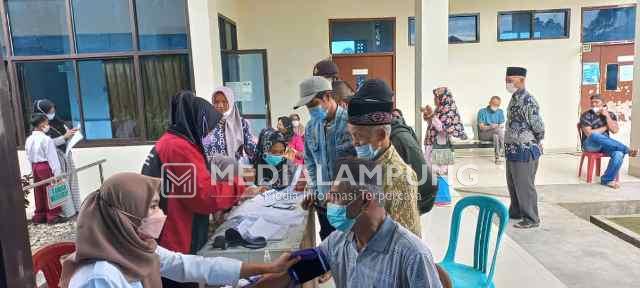 Seluruh CJH Asal Batubrak Jalani Vaksinasi Dosis 3 Booster