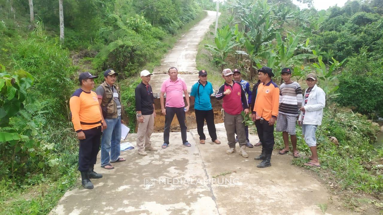 Pemkab Lambar Segera Tangani Jalan Putus di BNS