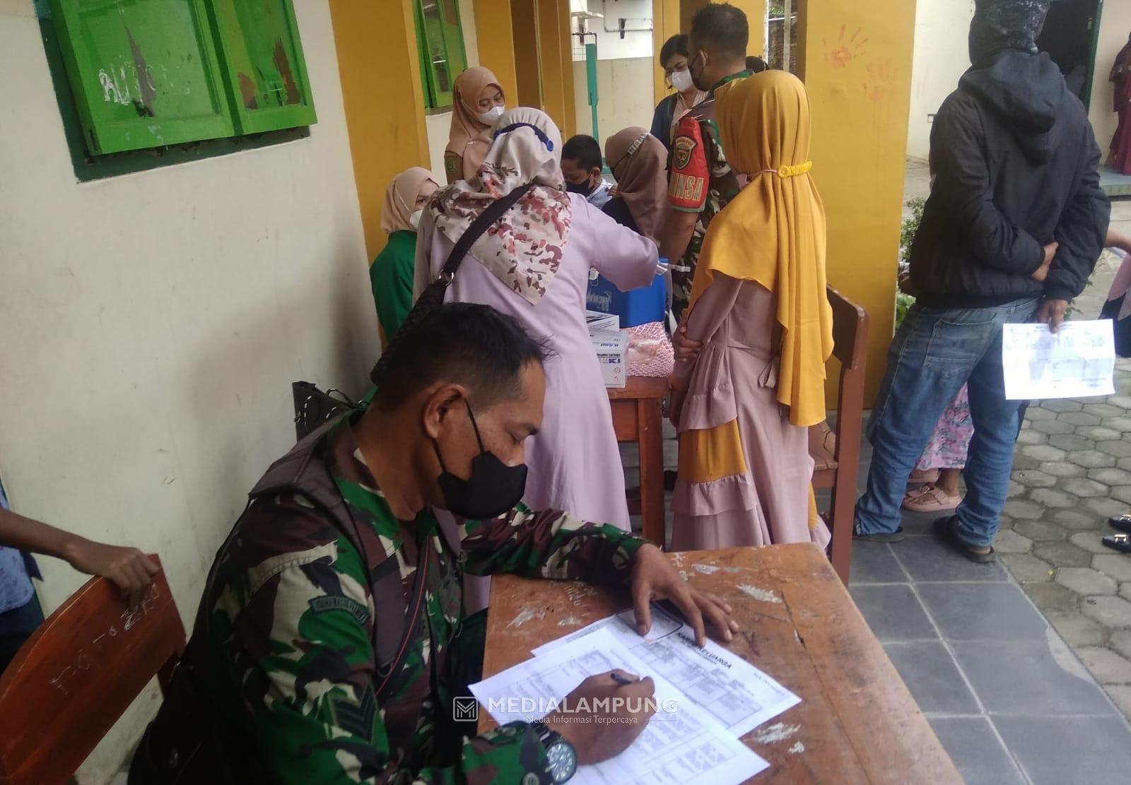 Koramil Kedaton Percepat Program Vaksinasi Menuju Herd Immunity