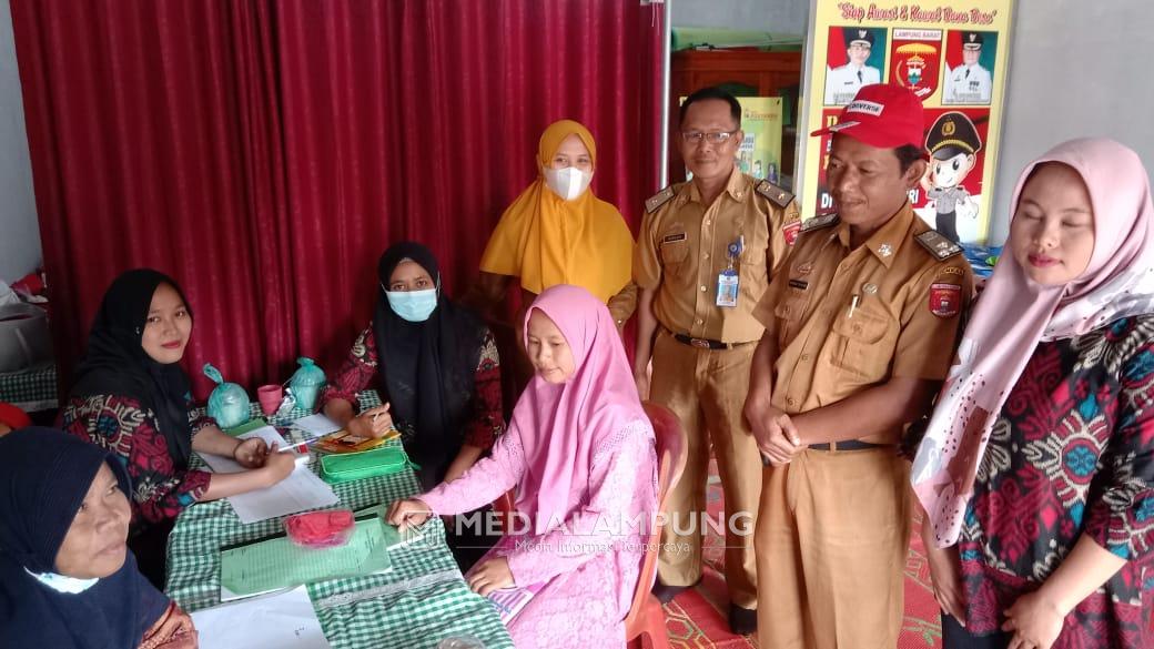 Tinjau Posyandu di Trimulyo, Narsan Sanjung Pemberian Makanan Tambahan