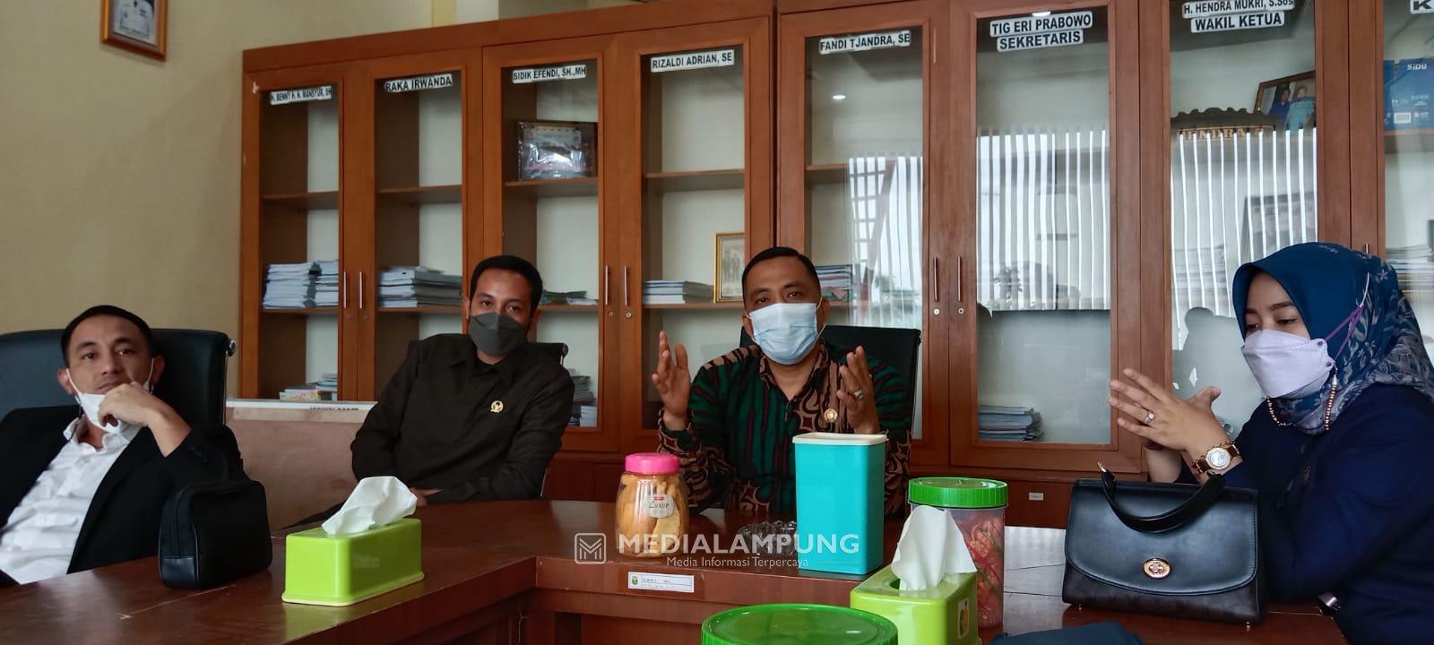 Fraksi NasDem-Pembangunan Desak Pemkot Tindak Tegas Penimbun Migor