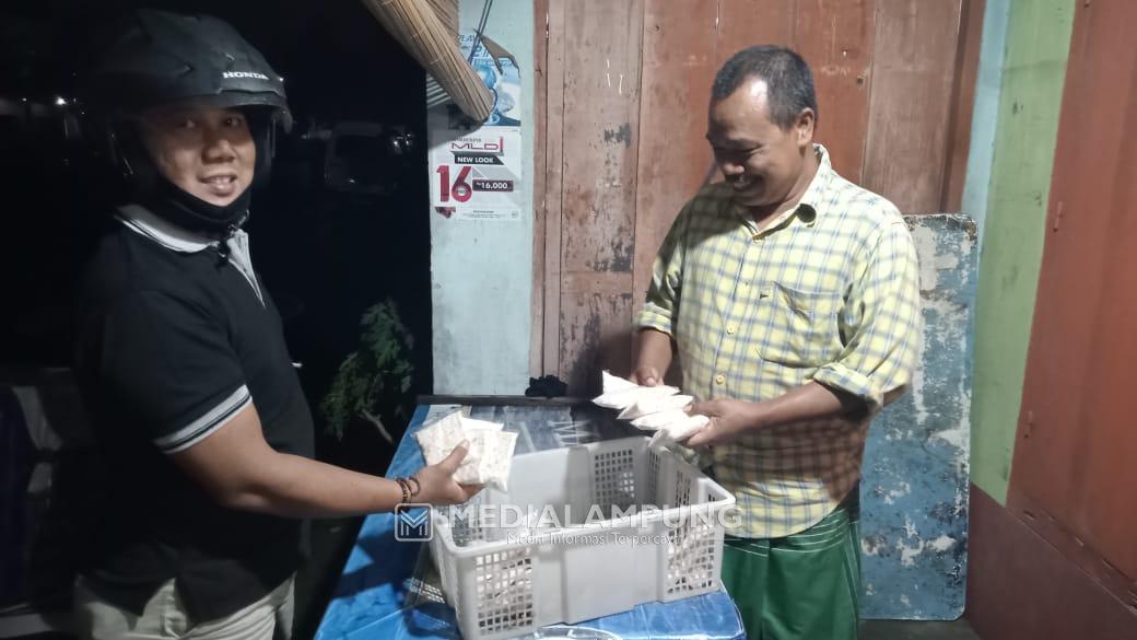 Harga Kedelai Naik, Tempe Ikut Merangkak Naik