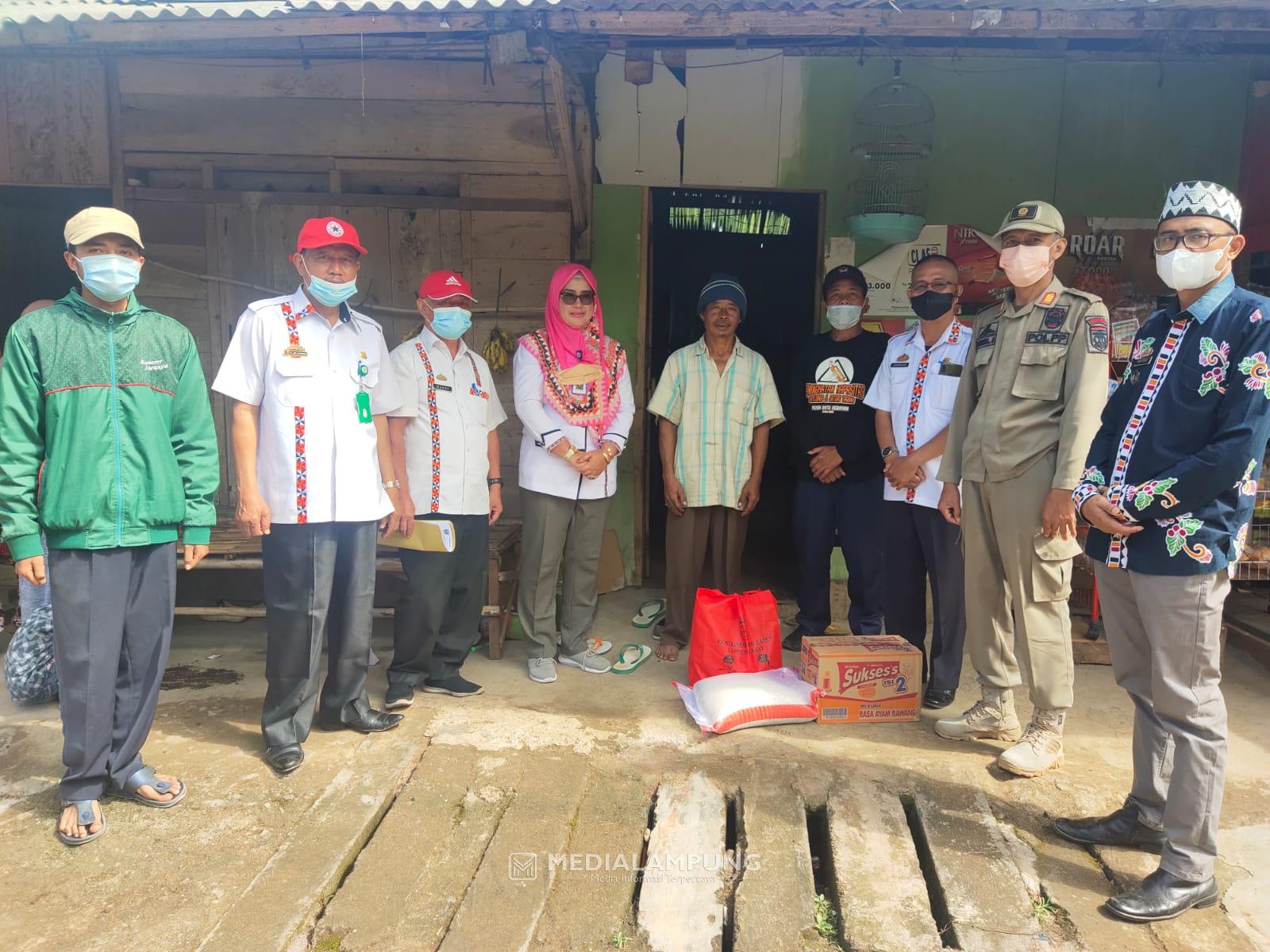 Korban Angin Puting Beliung di Batukebayan Mendapat Bantuan 