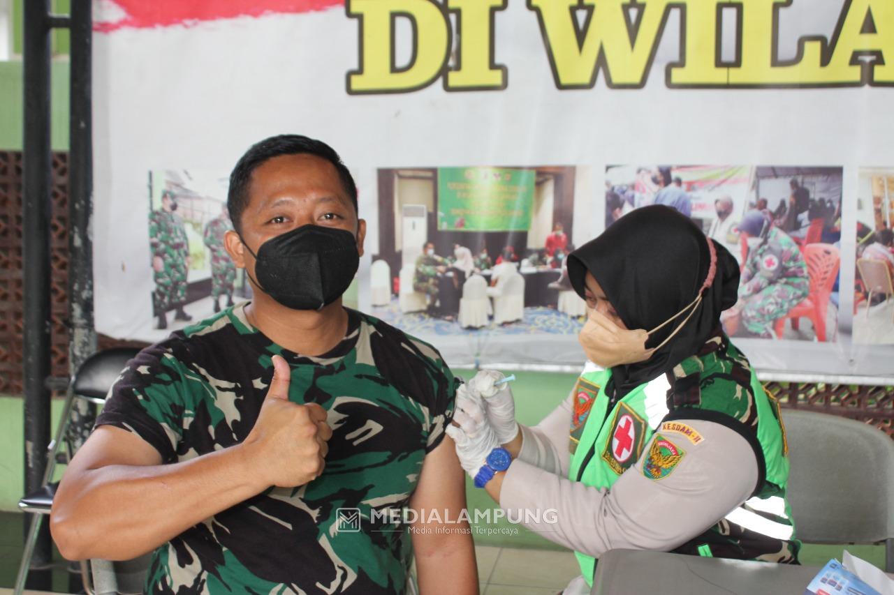 Perkuat Imunitas, Keluarga Besar Kodim KBL Vaksinasi Booster di RSDKT