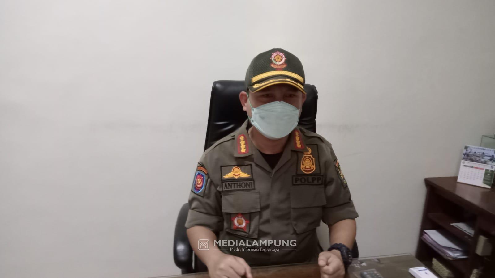 Tancap Gas, Satpol PP Bandarlampung Tertibkan PKL Bandel