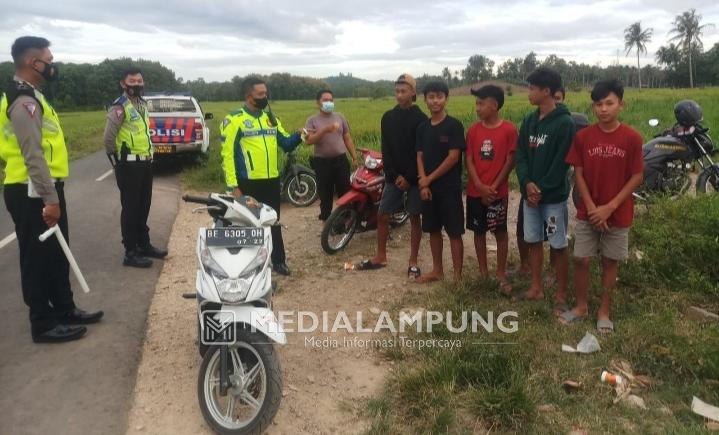 Bubarkan Balap Liar, Satlantas Polres Pringsewu Jaring 5 Remaja