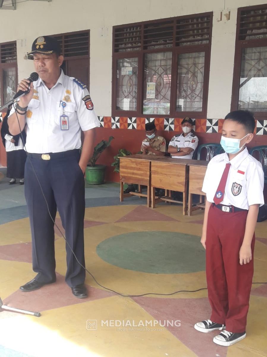 Ratusan Siswa SDN 1 Waymengaku Ikuti Penyuluhan Tertib Berlalulintas 