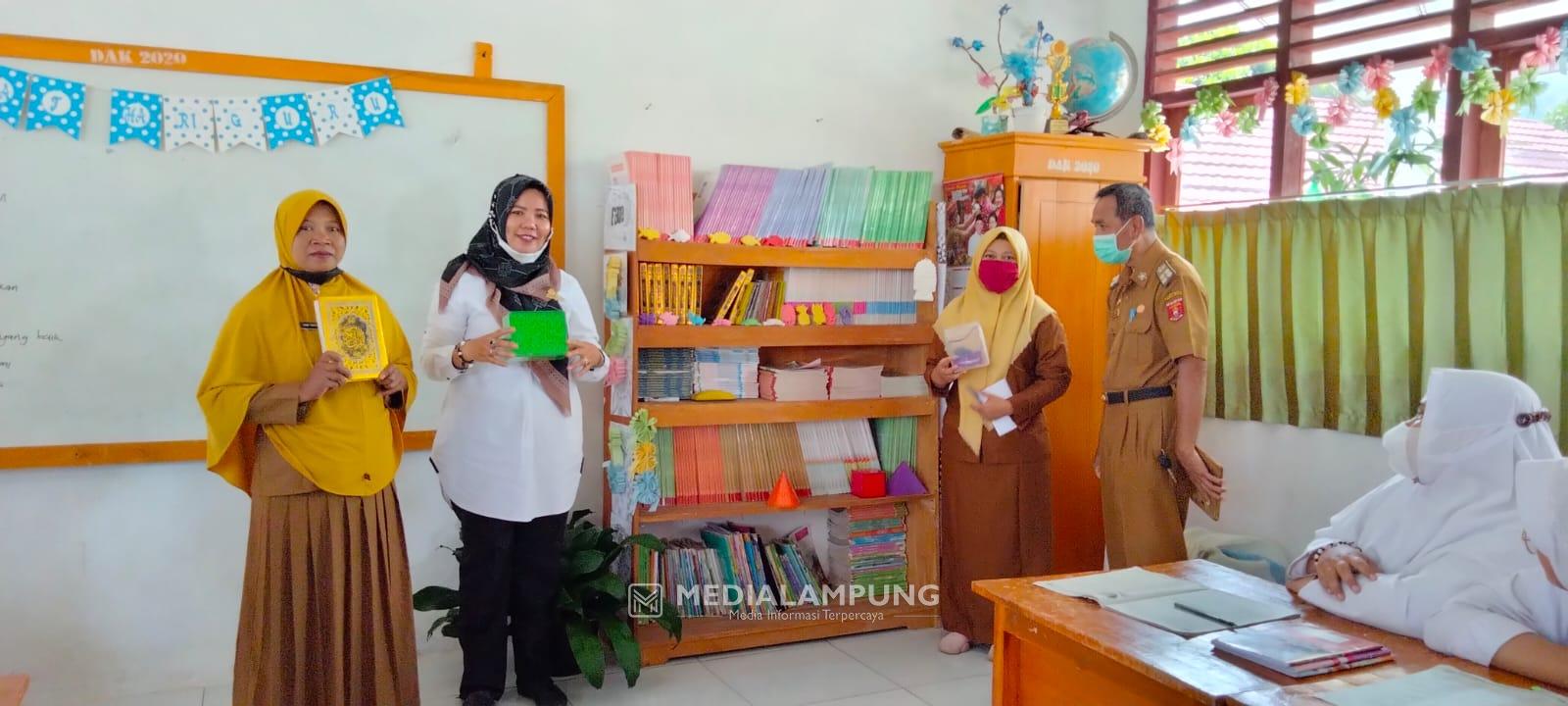 Menuju Akreditasi Perpustakaan, Dinas Perpustakaan Lambar Bina SDN 1 Sukapura 