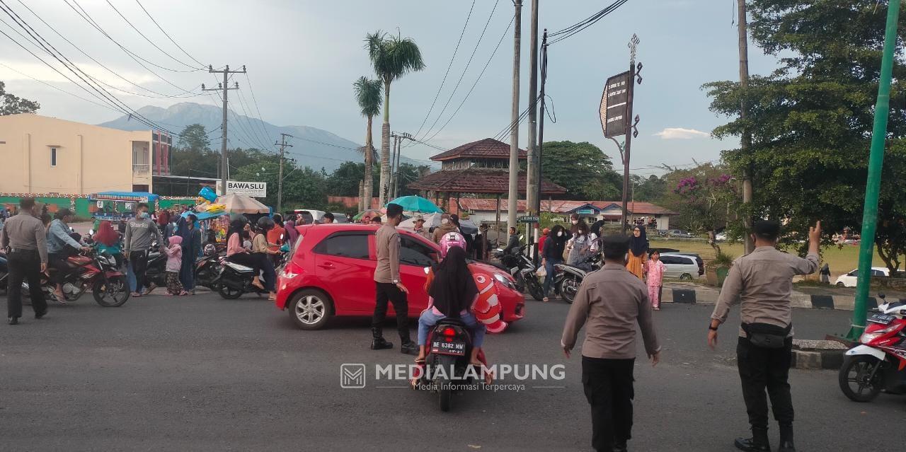 Selama Ramadhan, Polres Lambar Turunkan Personel Amankan Pasar Takjil 