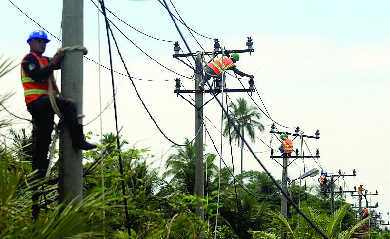 Pembangunan Jaringan Listrik di Sidorejo-Roworejo Terkendala Amdal 